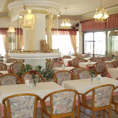 דירה Sagittarius *